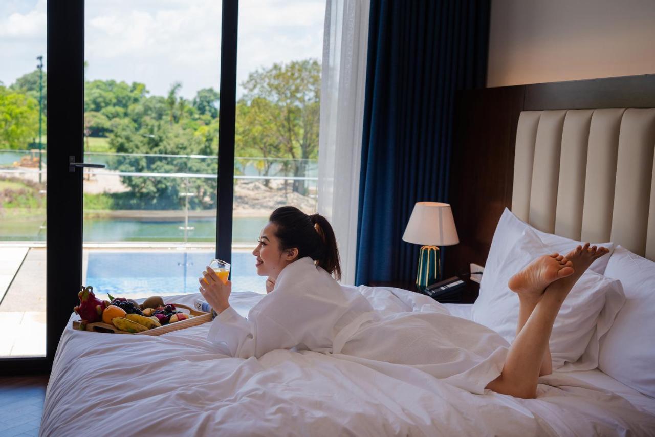 Wyndham Sky Lake Resort&Villas Hanoi Eksteriør bilde